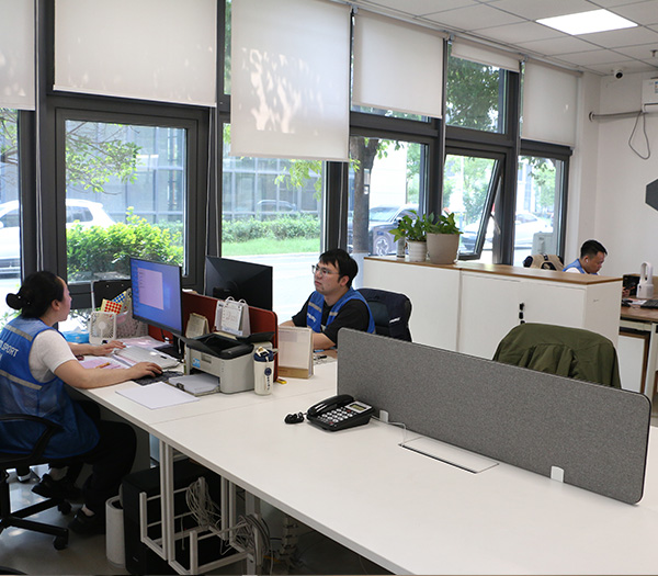 Proesce fitness equipment logistics and inspection office