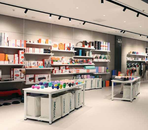 Proesce fitness equipment fitness accessories showroom