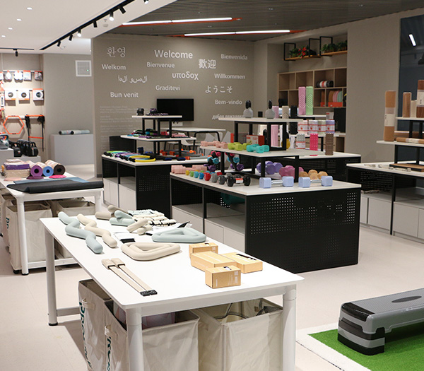 Proesce fitness equipment yoga accessories showroom