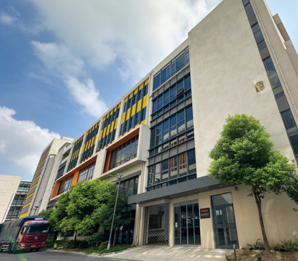 Proesce fitness equipment office showroom and warehouse building
